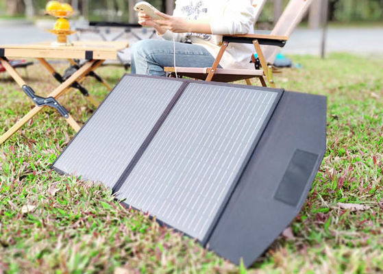 FT160 Sistema de carregador de células solares flexíveis portáteis 160W 18V com ABS preto